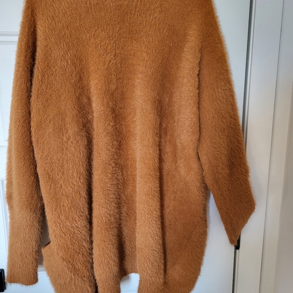 Pink Martini The Arielle Sweater in copper size small - Picture 4 of 5